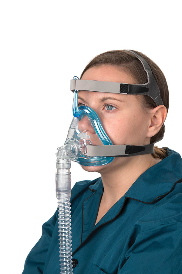 SleepnetVeraseal_2_vented_mask_CPAP_bi_level_straight_in_use_web